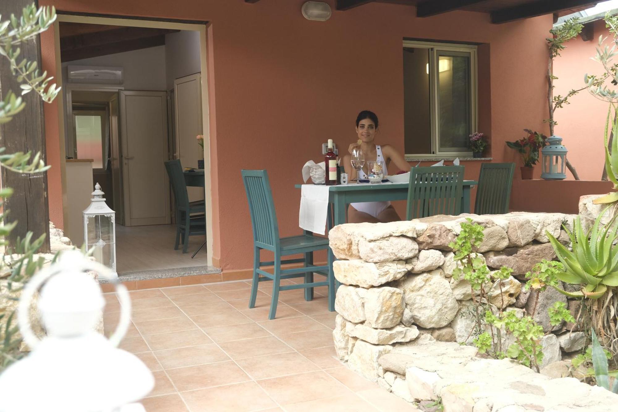 Villaggio Camping Torre Del Porticciolo Porto Conte Δωμάτιο φωτογραφία